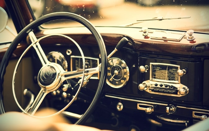 GPS TRACKERS FOR CLASSIC CARS